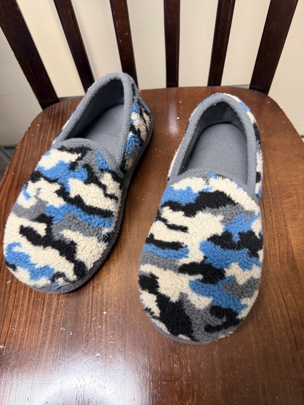 Kids Blue Camo Fleece Slip-On Shoes